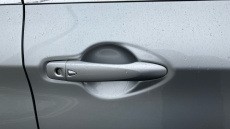 Nissan Qashqai 1.3 DiG-T 160 N-Connecta 5dr Petrol Hatchback